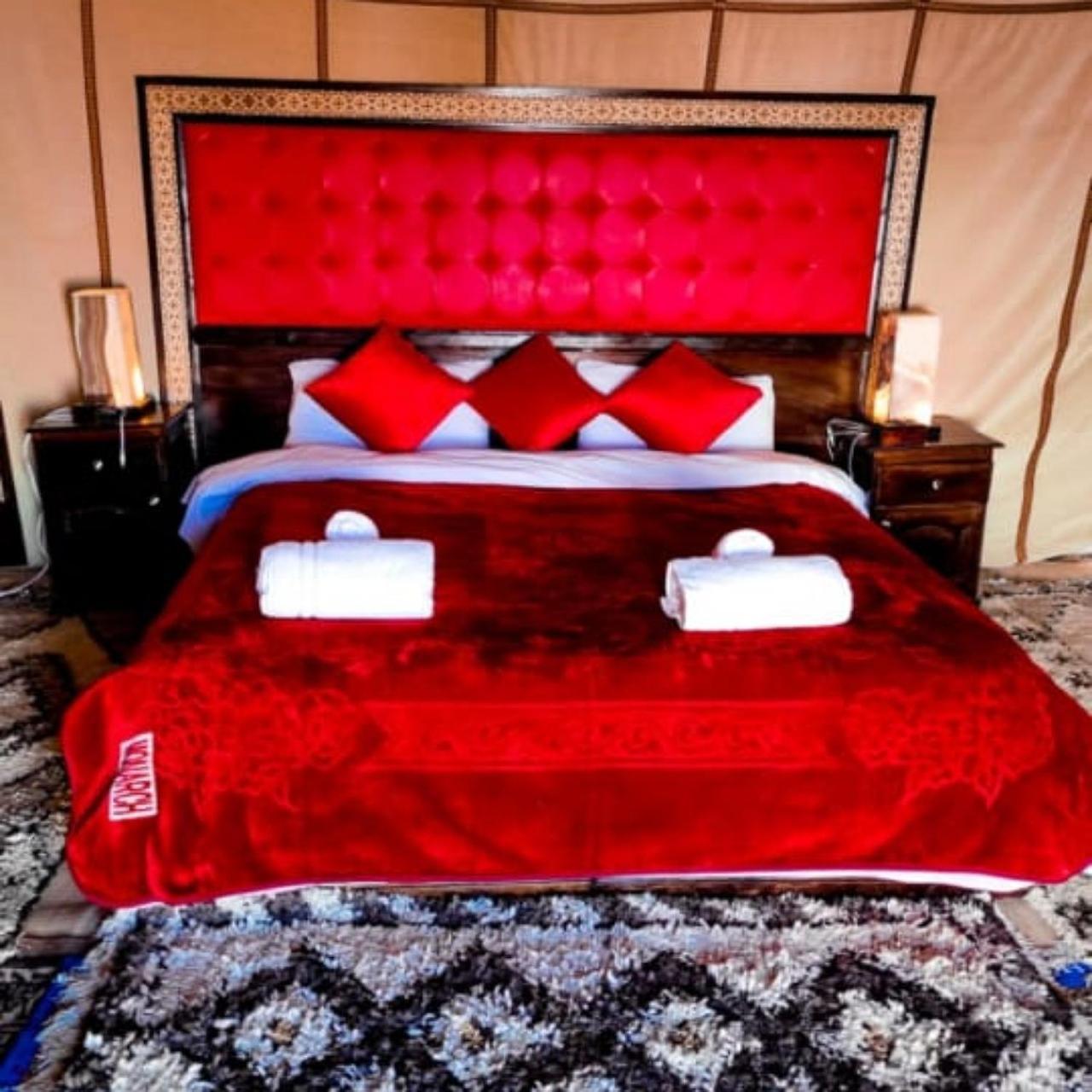 Sahara Luxury Glamping Hotel Merzouga Exterior photo